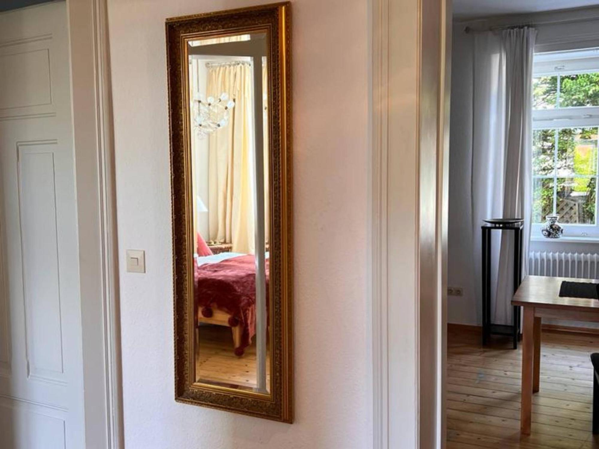 Seeglueck Seeliebe - Charmante Jugendstilwohnung Mit Parkplatz Direkt Im Zentrum Nahe Bahnhof Und Seeufer In Lago de Constança Exterior foto